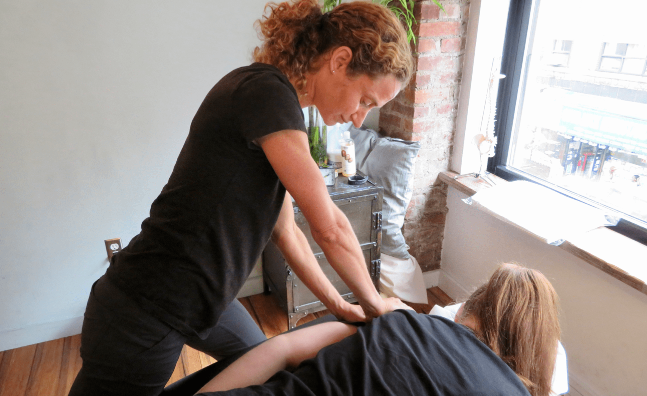 acupressure massage for chronic pain relief in brooklyn ny